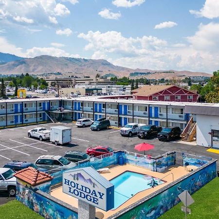 Holiday Lodge Уеначи Екстериор снимка