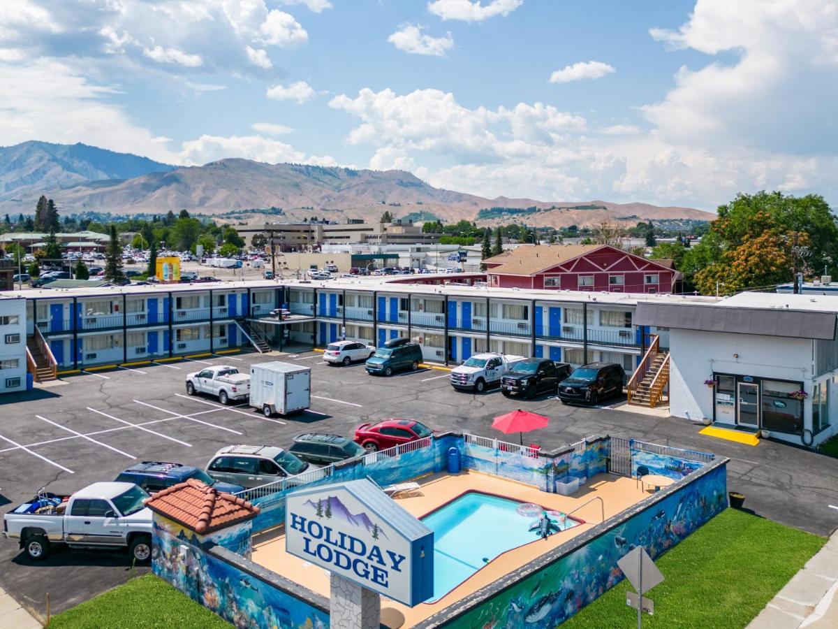 Holiday Lodge Уеначи Екстериор снимка