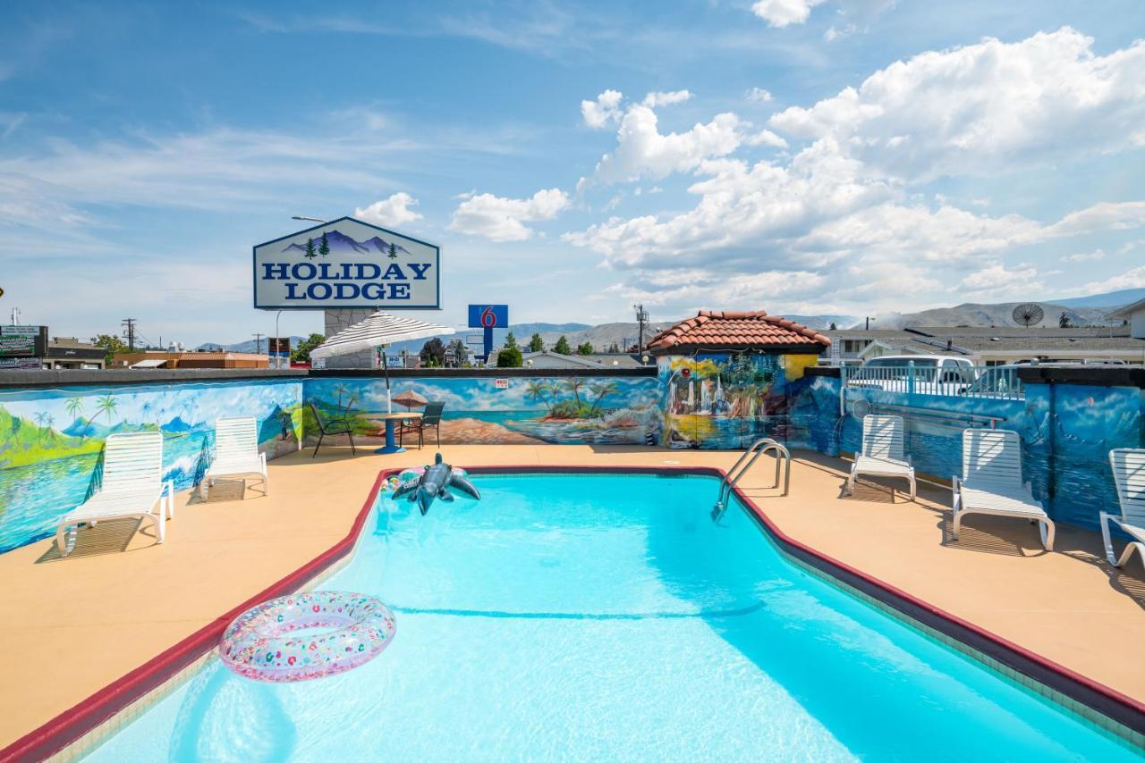 Holiday Lodge Уеначи Екстериор снимка