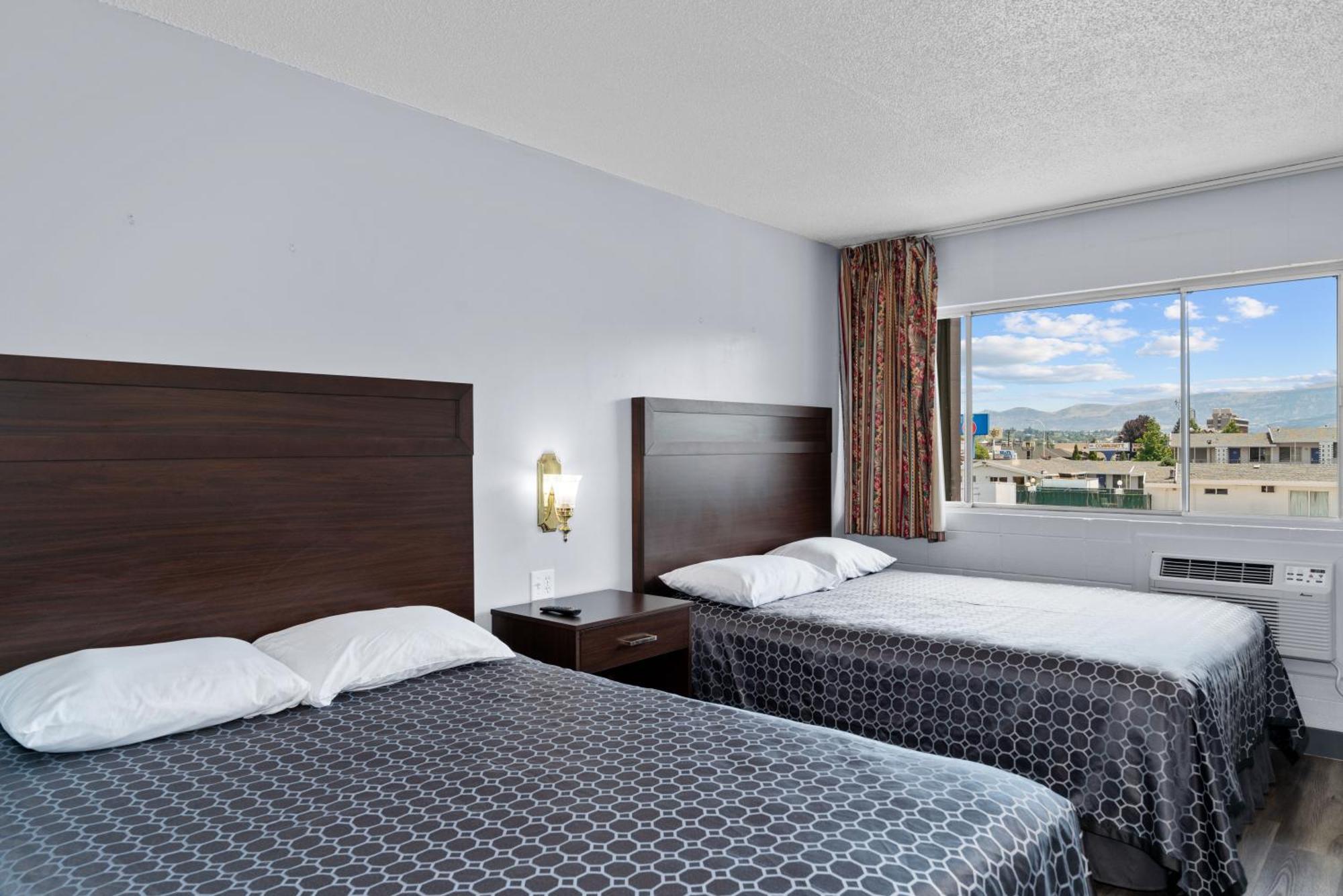 Holiday Lodge Уеначи Екстериор снимка